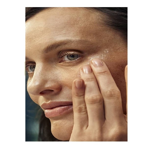 Weleda Contorno de Ojos Reafirmante...