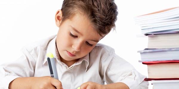 El estrés escolar y cómo ayudar a nuestros hijos 